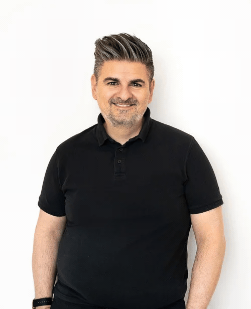 Γιώργος Λινάρδος